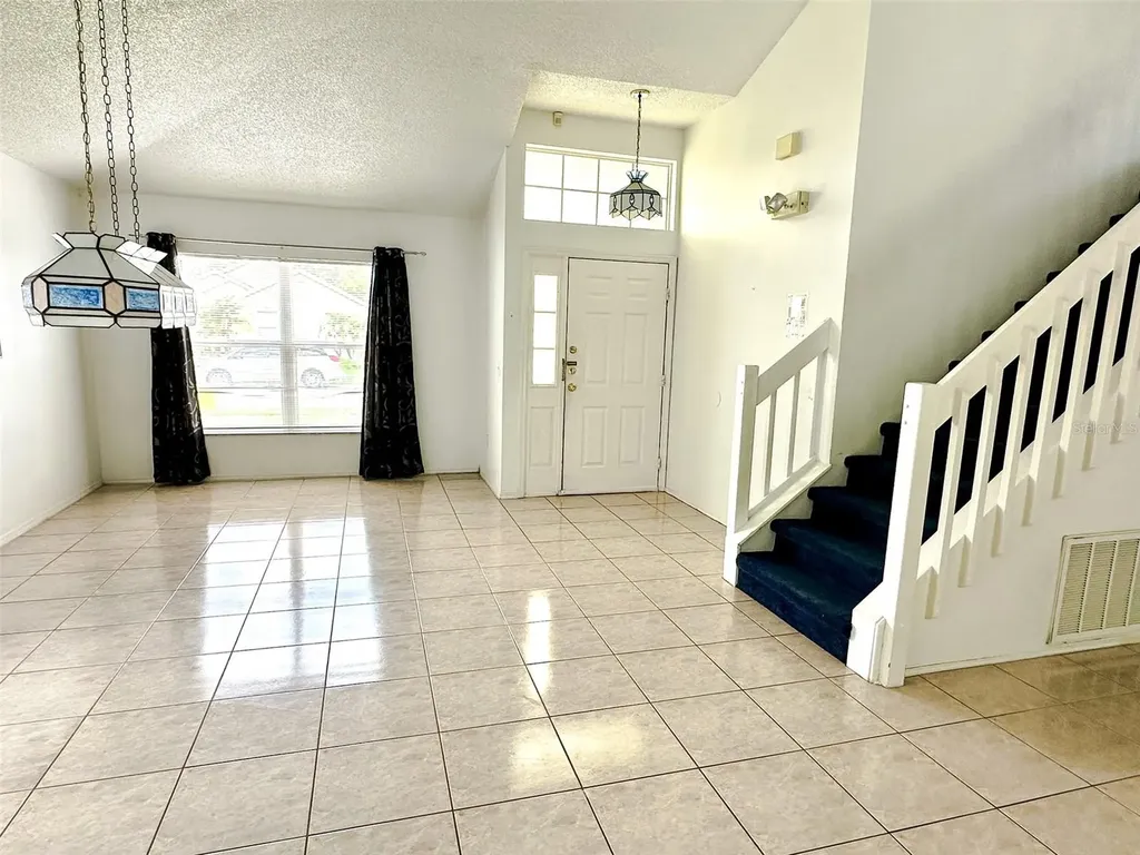 2519 Chatham Circle Kissimmee FL 34746