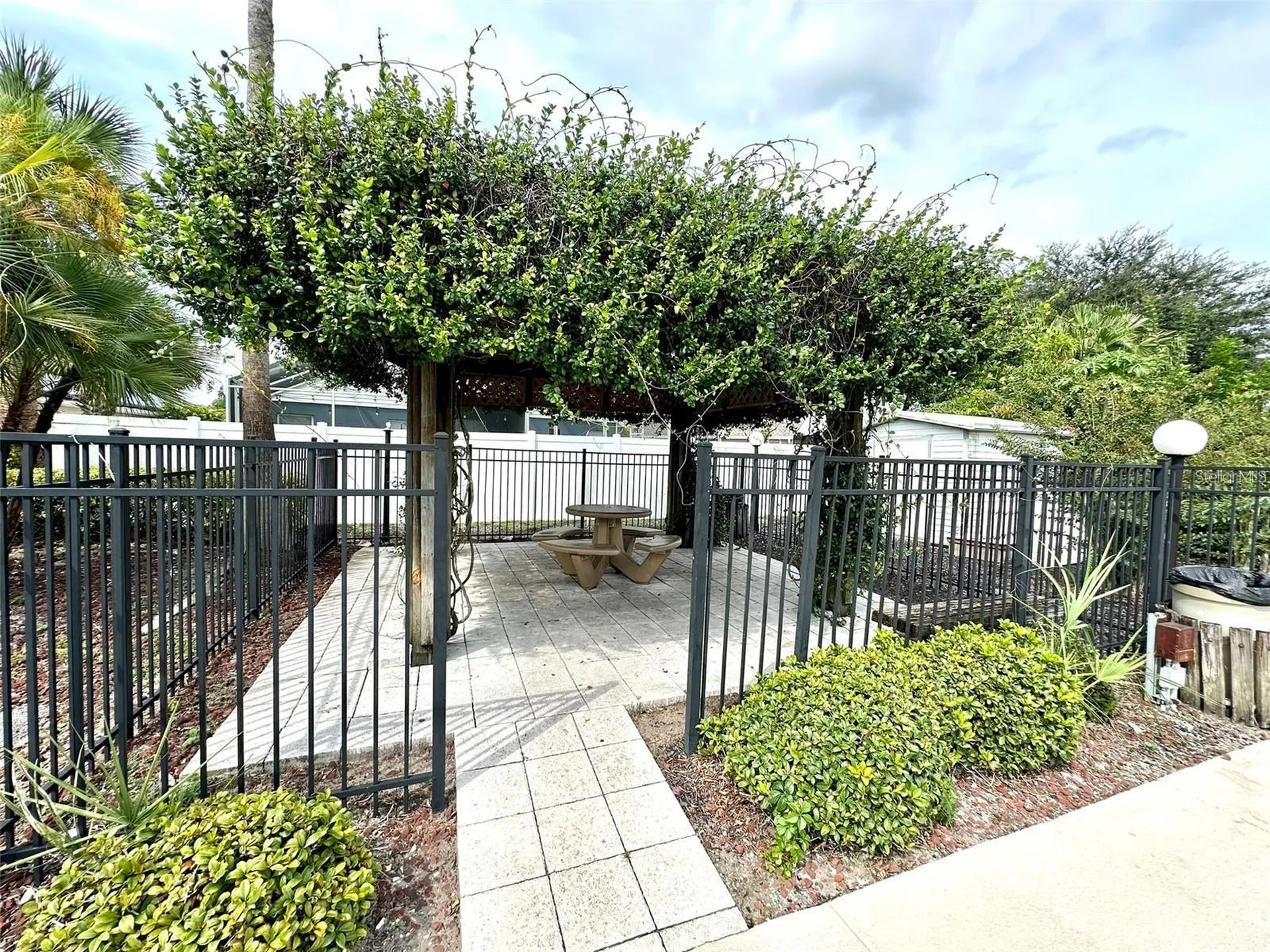 2519 Chatham Circle Kissimmee FL 34746