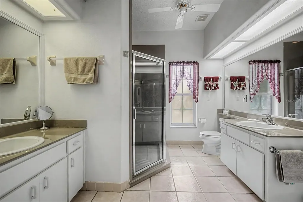 6634 Northlake Drive Zephyrhills FL 33542