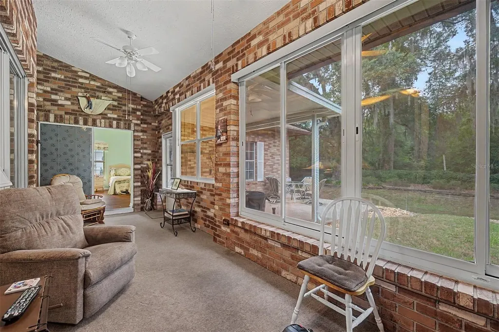 6634 Northlake Drive Zephyrhills FL 33542