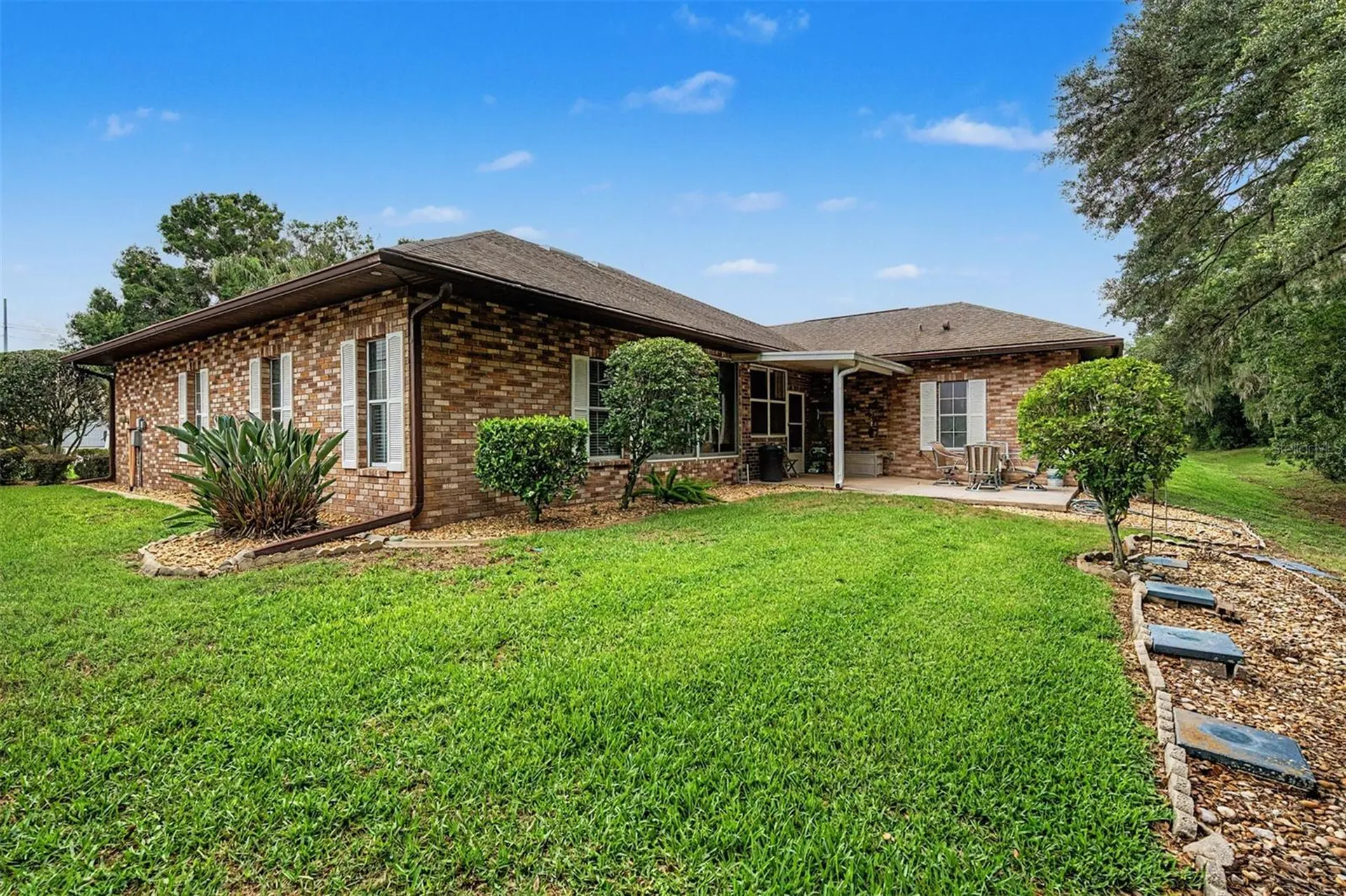 6634 Northlake Drive Zephyrhills FL 33542