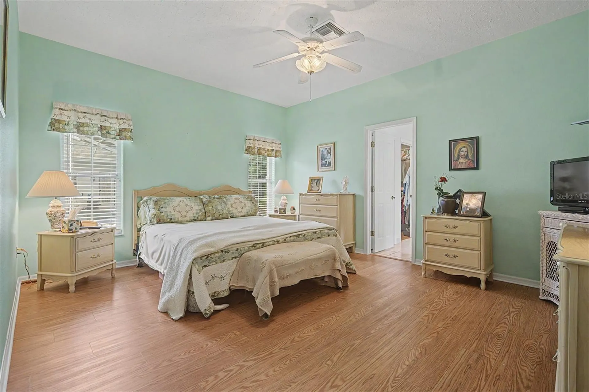 6634 Northlake Drive Zephyrhills FL 33542