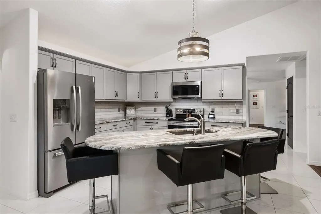 2900 Betty Drive Deland FL 32720