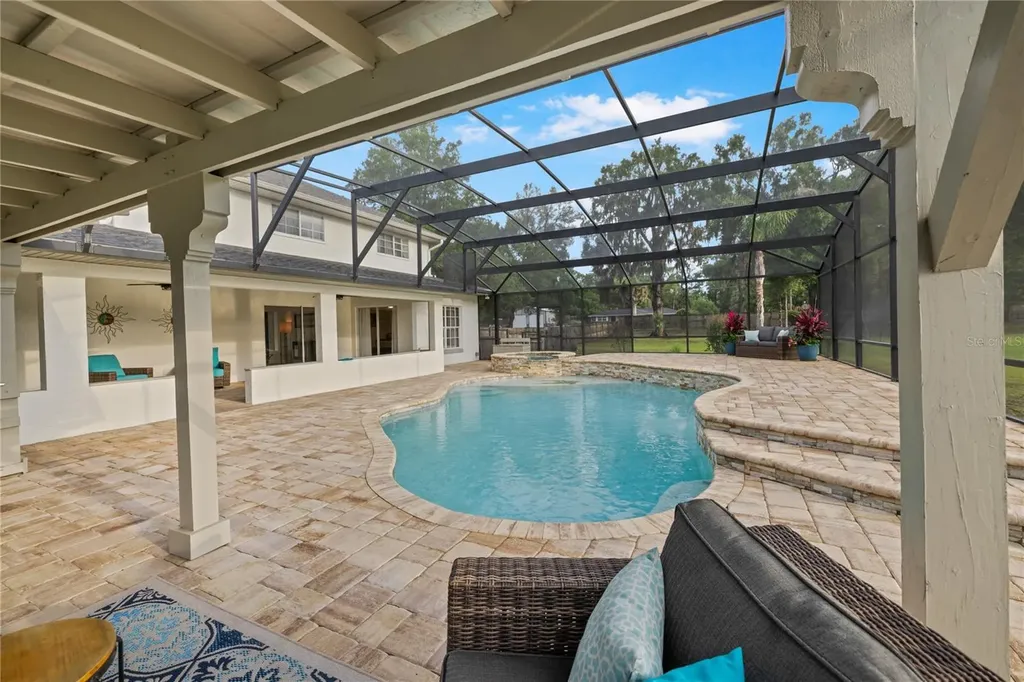 2900 Betty Drive Deland FL 32720