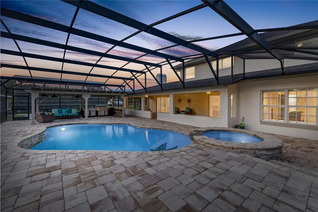 2900 Betty Drive Deland FL 32720