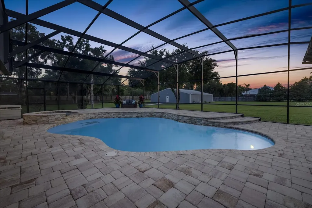 2900 Betty Drive Deland FL 32720