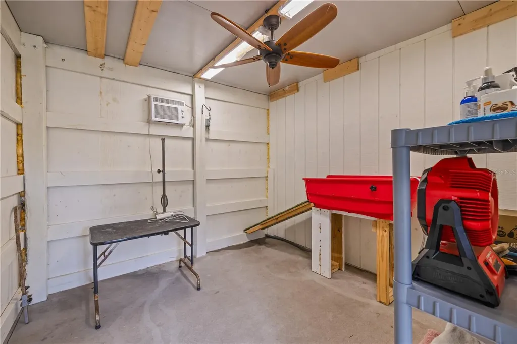 2900 Betty Drive Deland FL 32720