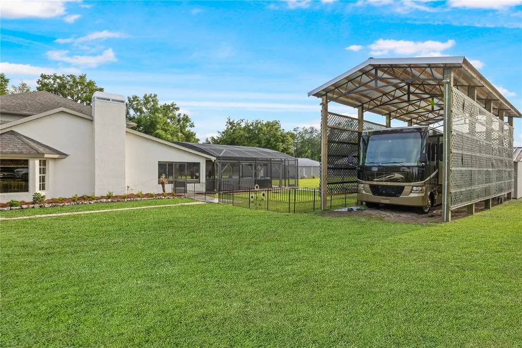 2900 Betty Drive Deland FL 32720