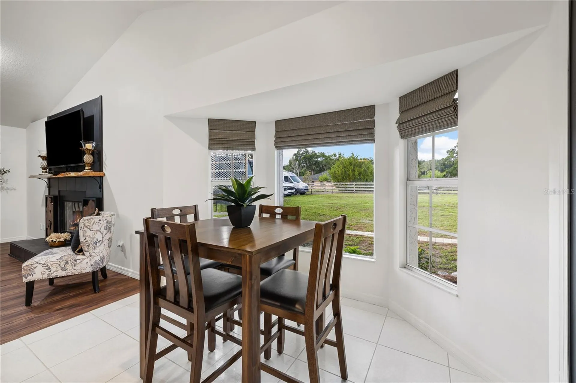 2900 Betty Drive Deland FL 32720