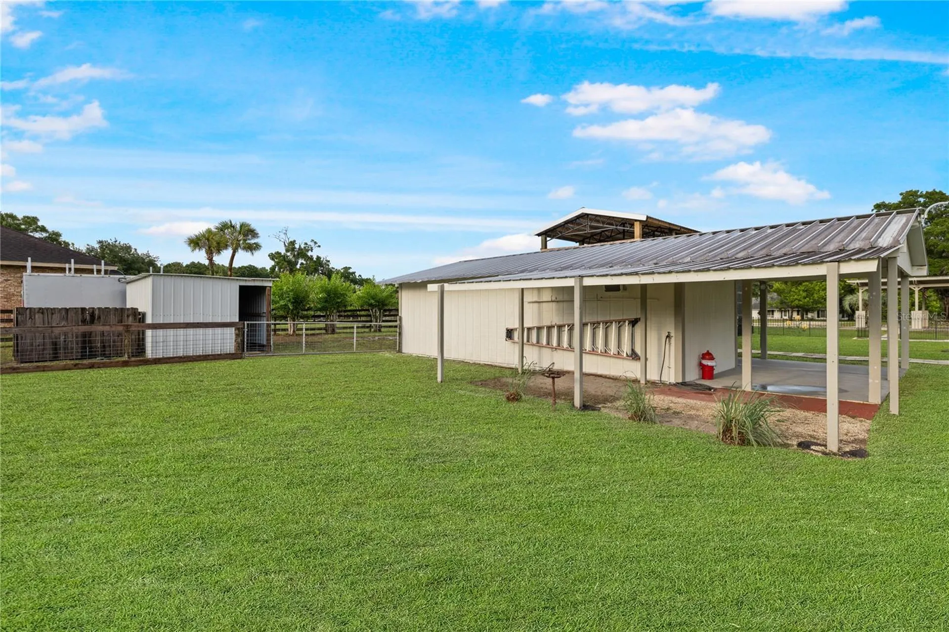 2900 Betty Drive Deland FL 32720