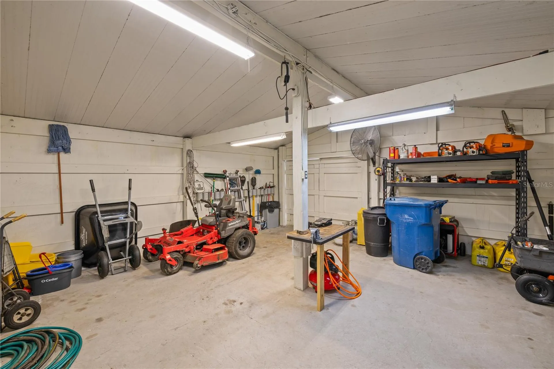 2900 Betty Drive Deland FL 32720