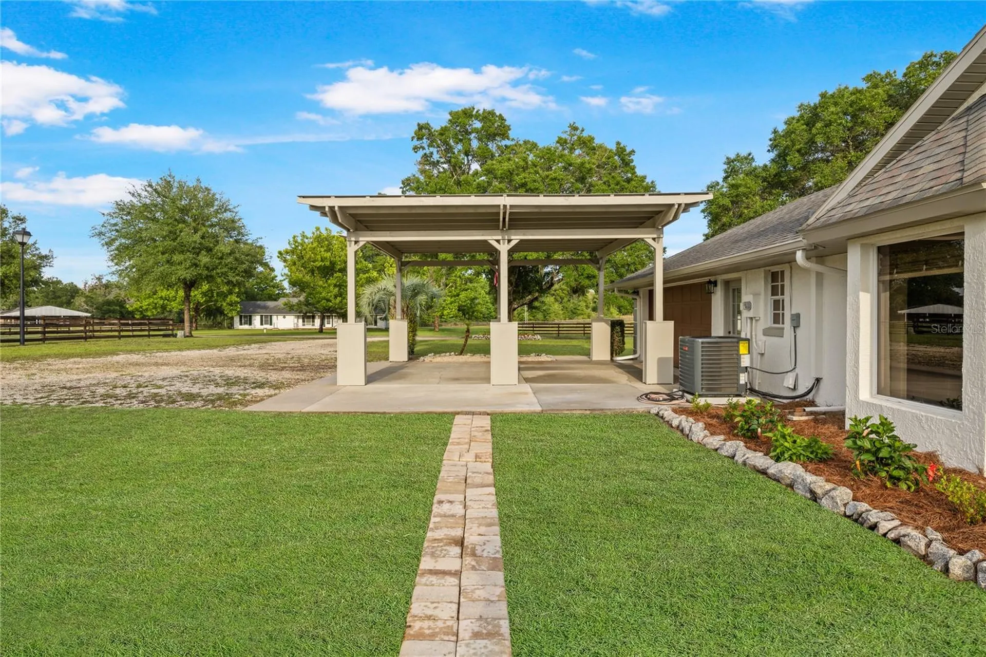 2900 Betty Drive Deland FL 32720
