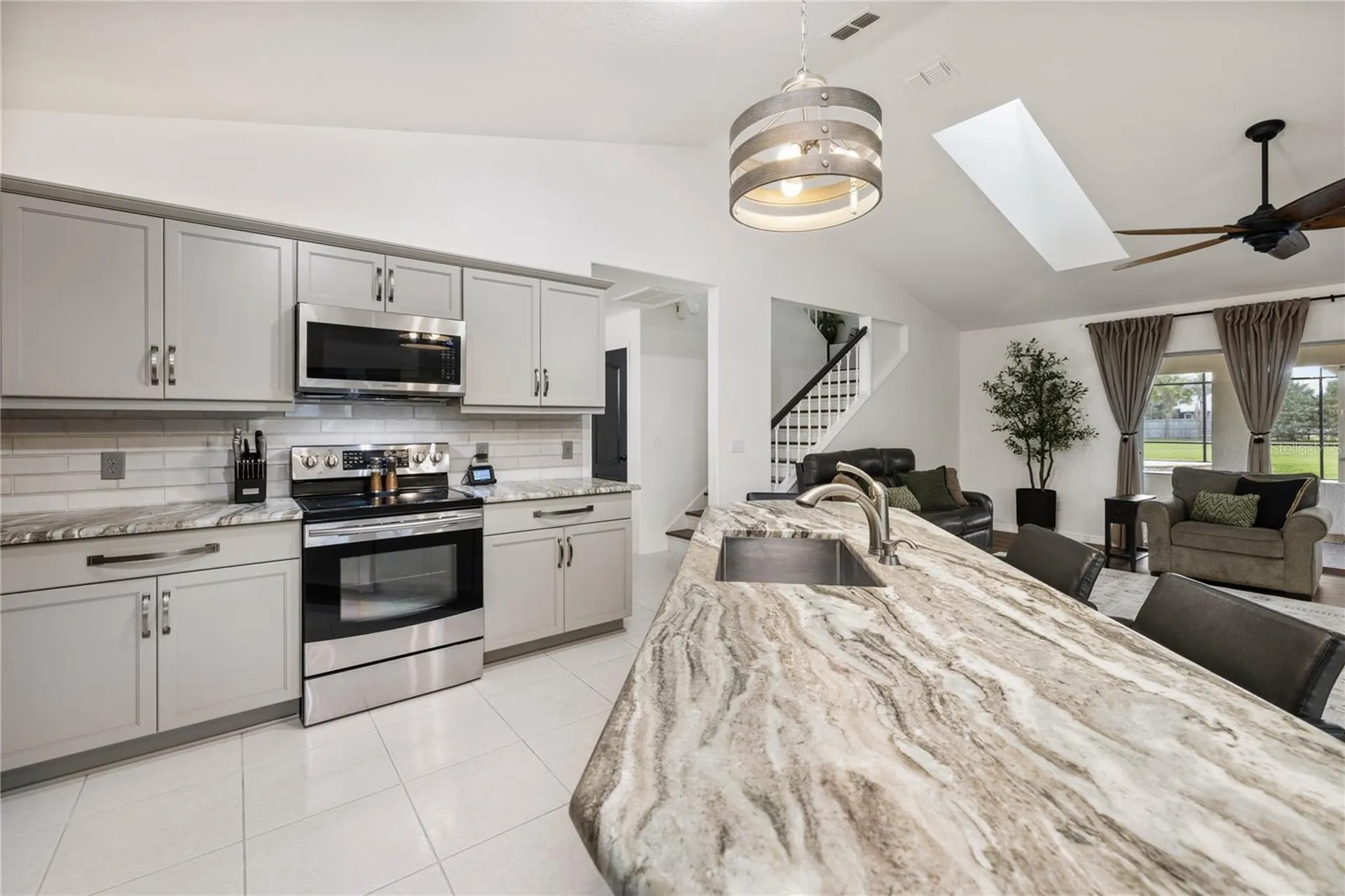 2900 Betty Drive Deland FL 32720