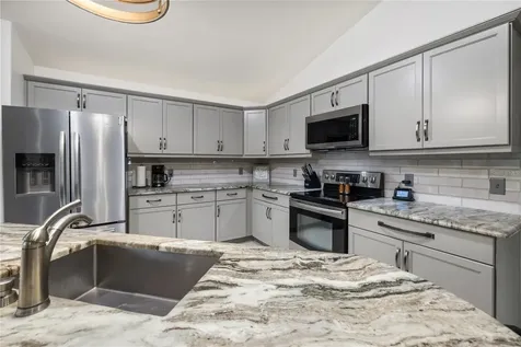 2900 Betty Drive Deland FL 32720