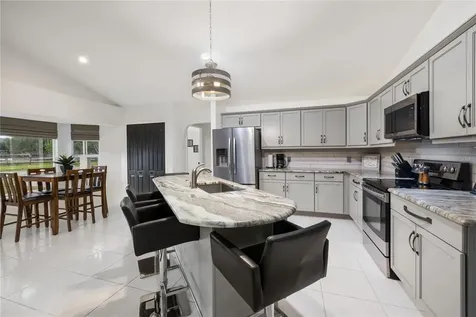 2900 Betty Drive Deland FL 32720