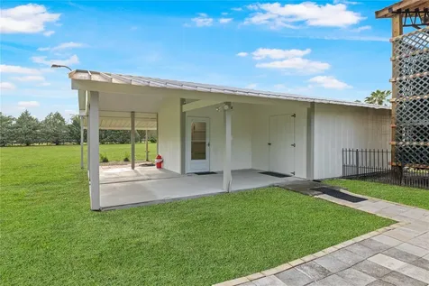 2900 Betty Drive Deland FL 32720