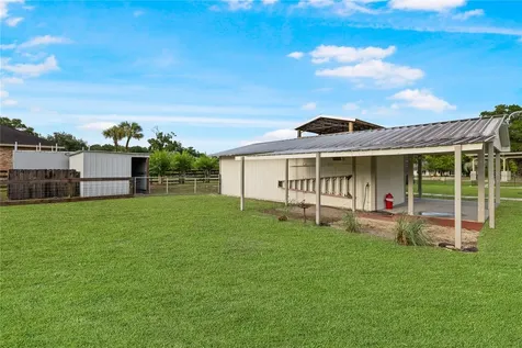 2900 Betty Drive Deland FL 32720