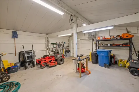 2900 Betty Drive Deland FL 32720