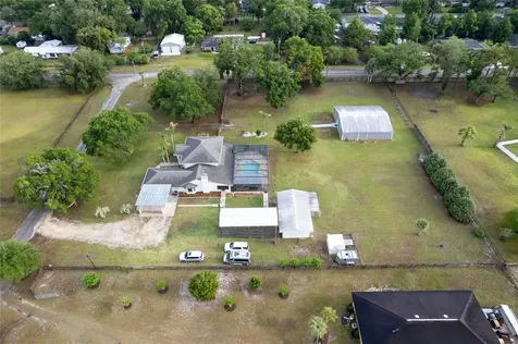 2900 Betty Drive Deland FL 32720