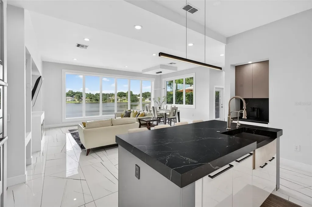 3059 S Lakeshore Court Eustis FL 32726