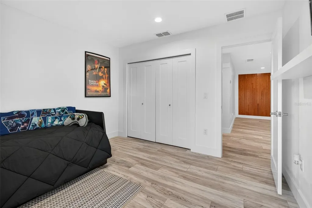 3059 S Lakeshore Court Eustis FL 32726