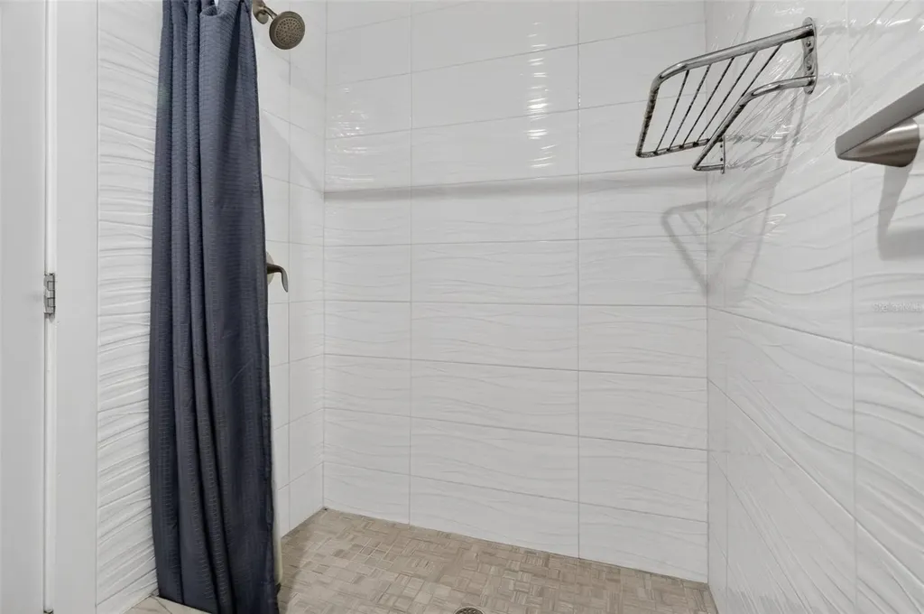 3059 S Lakeshore Court Eustis FL 32726