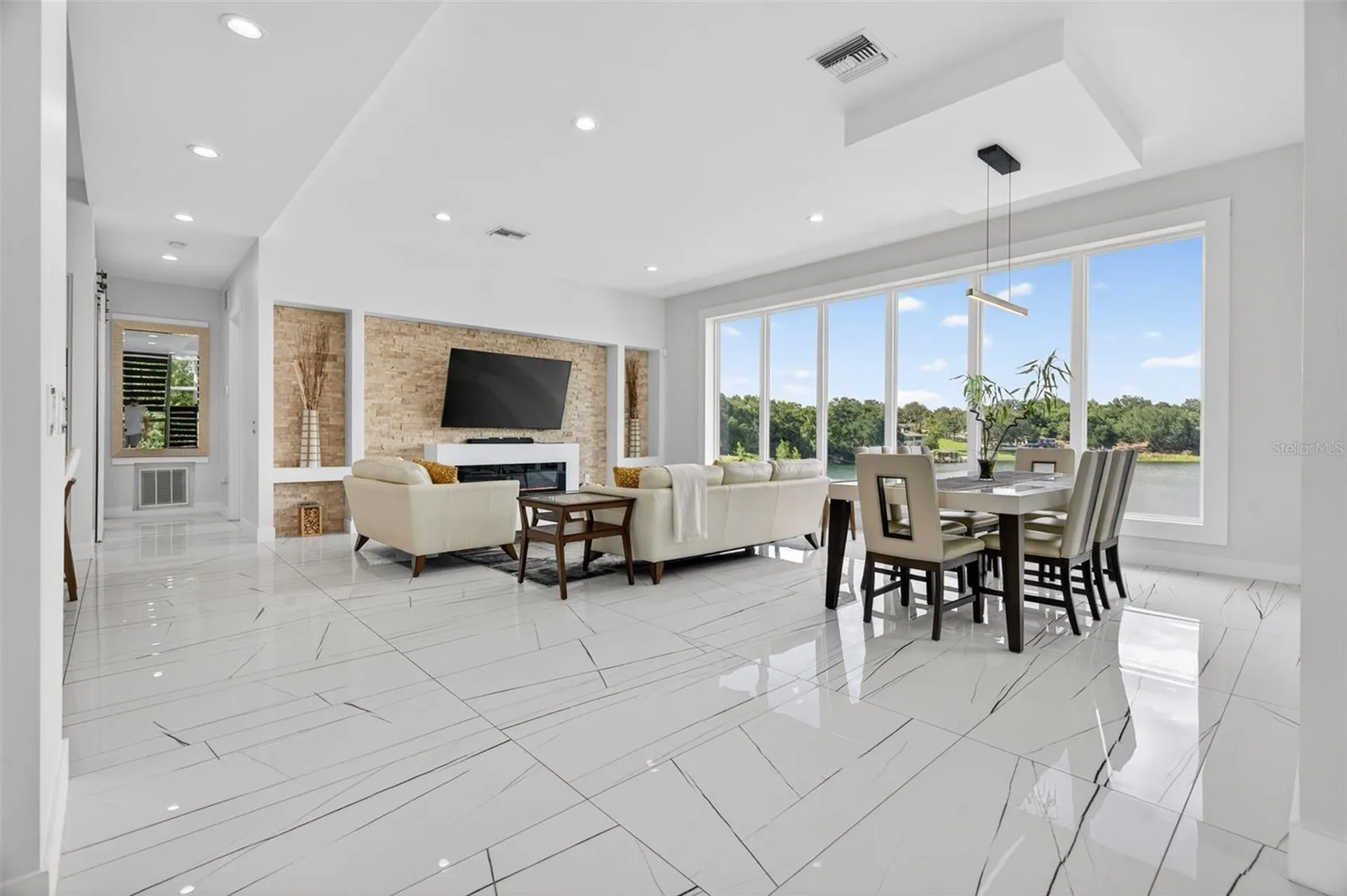3059 S Lakeshore Court Eustis FL 32726