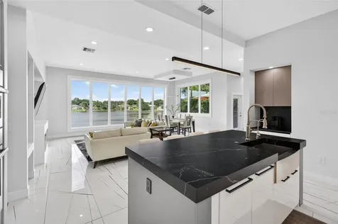 3059 S Lakeshore Court Eustis FL 32726