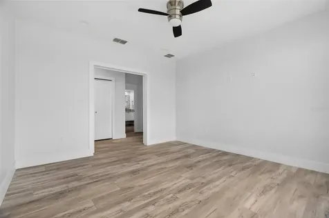 3059 S Lakeshore Court Eustis FL 32726