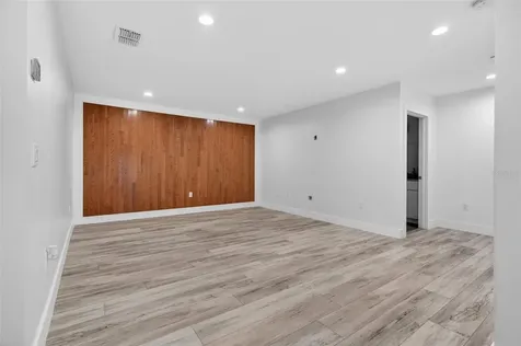 3059 S Lakeshore Court Eustis FL 32726