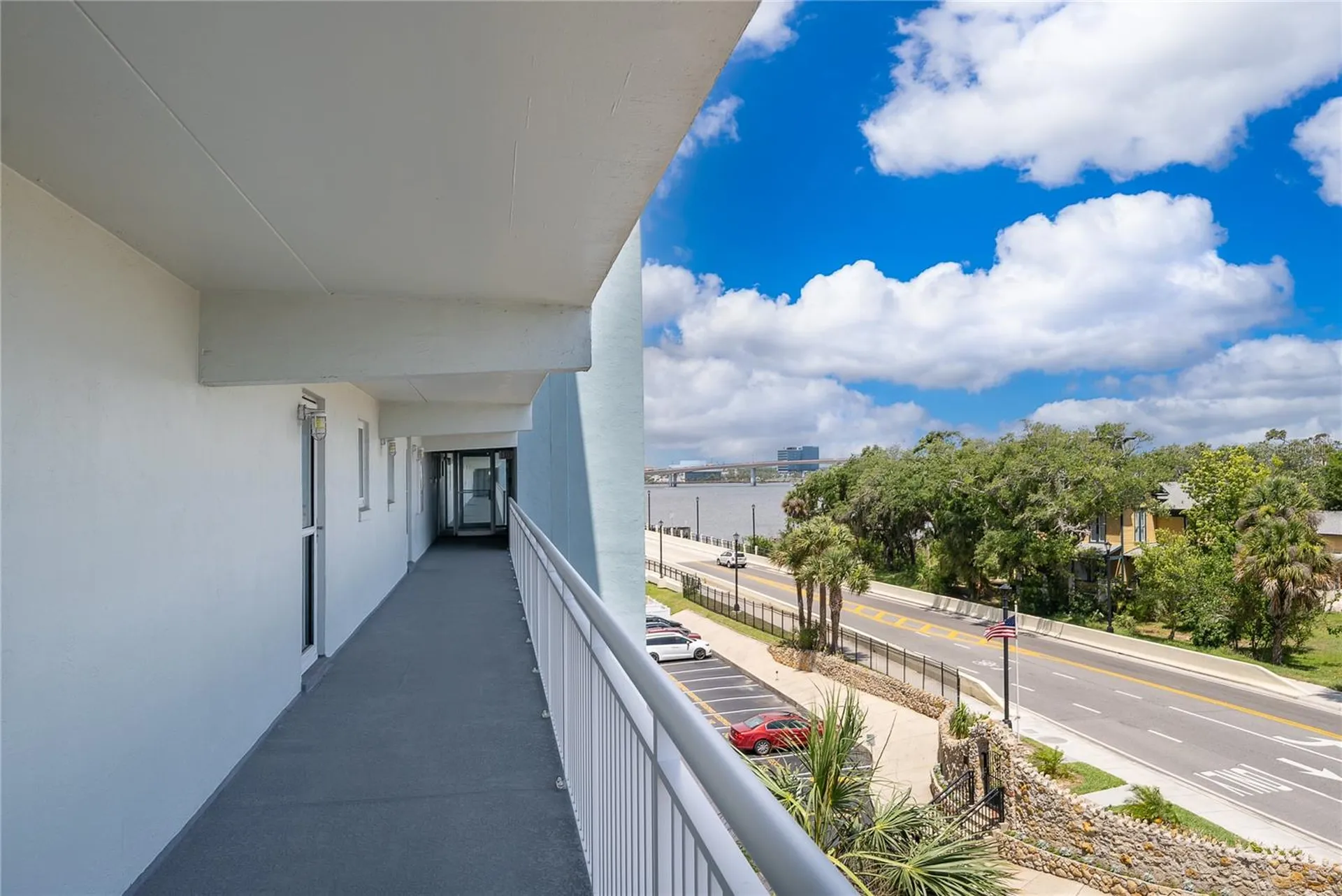 100 Silver Beach Avenue Daytona Beach FL 32118
