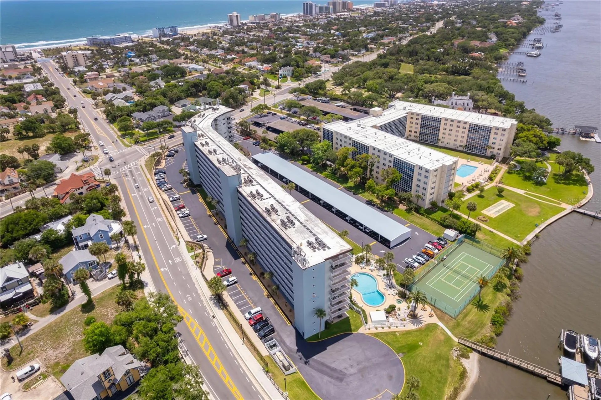 100 Silver Beach Avenue Daytona Beach FL 32118