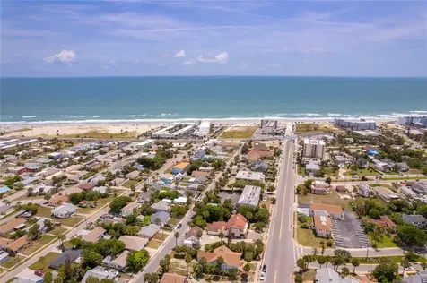 100 Silver Beach Avenue Daytona Beach FL 32118