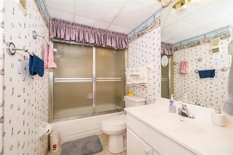 100 Silver Beach Avenue Daytona Beach FL 32118