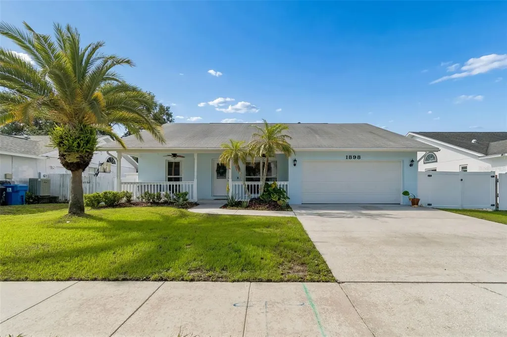 1898 76th Place N St Petersburg FL 33702