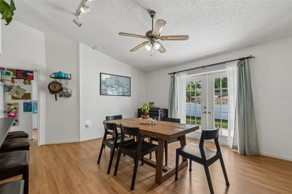 1898 76th Place N St Petersburg FL 33702