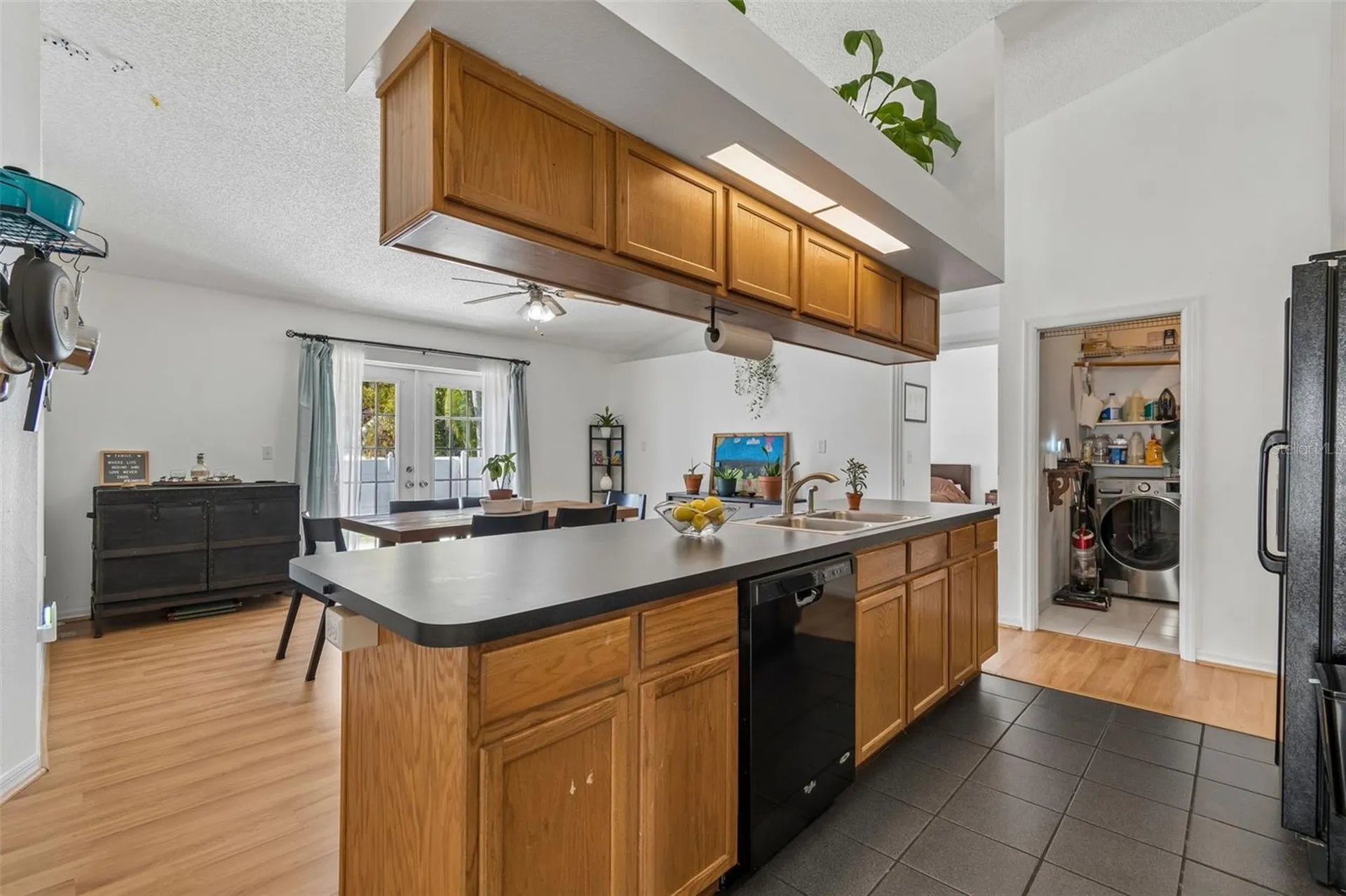1898 76th Place N St Petersburg FL 33702