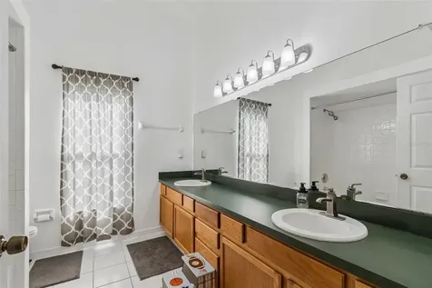 1898 76th Place N St Petersburg FL 33702