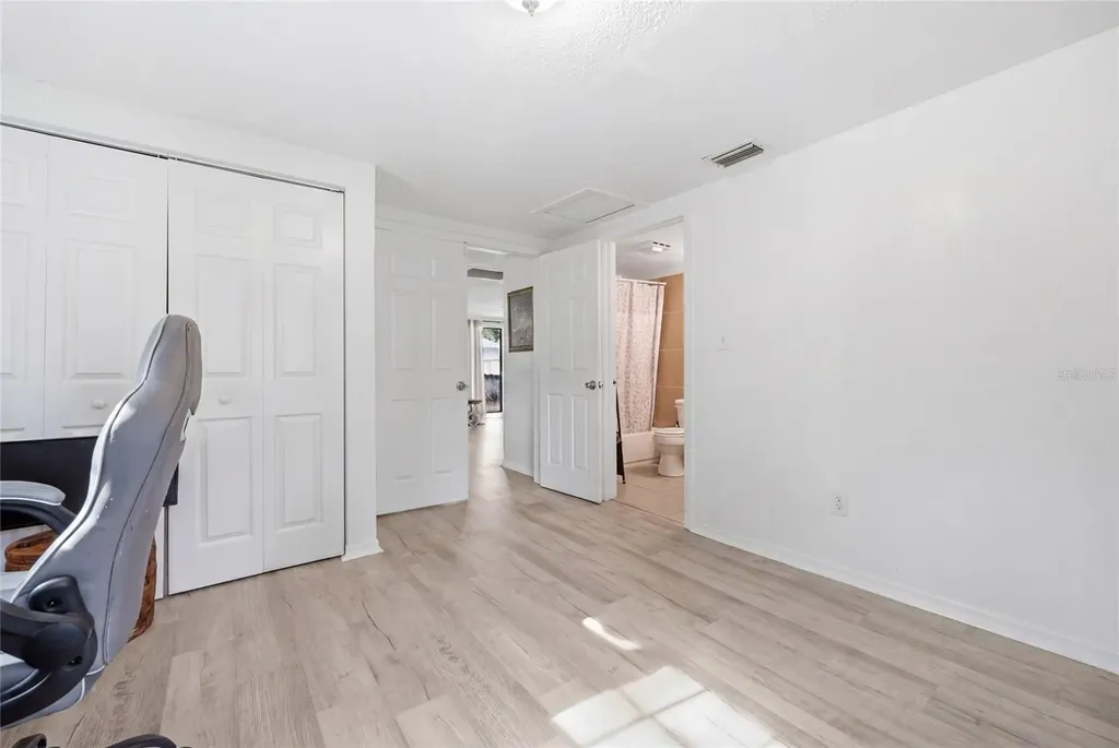3411 NE 52nd Avenue Silver Springs FL 34488