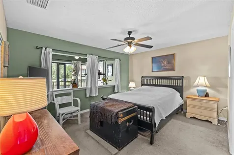 99 Broad River Place Welaka FL 32193
