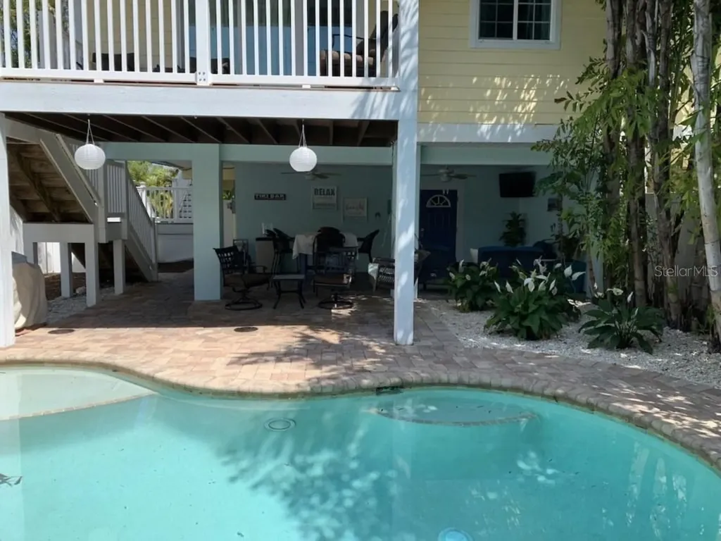 303 62nd Street Holmes Beach FL 34217