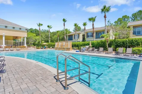 10211 Courtney Palms Tampa FL 33619