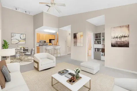 10211 Courtney Palms Tampa FL 33619