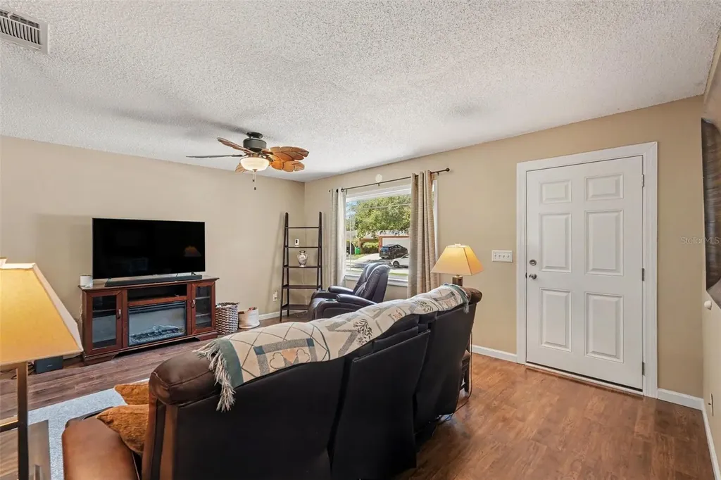 2627 Surrey Drive Palm Harbor FL 34684