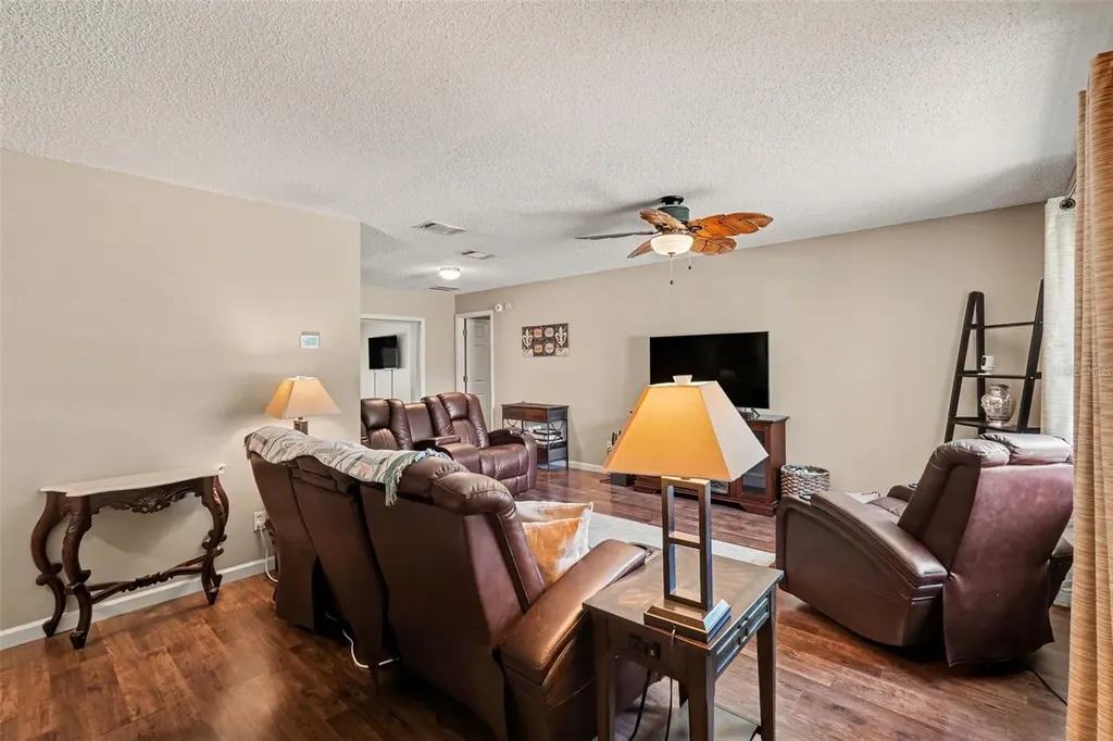 2627 Surrey Drive Palm Harbor FL 34684