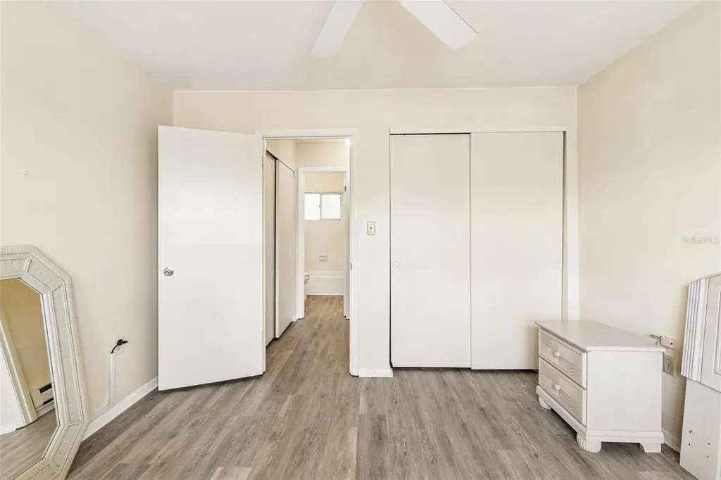 1837 Flamingo Boulevard Bradenton FL 34207