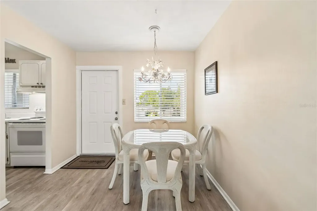 1837 Flamingo Boulevard Bradenton FL 34207