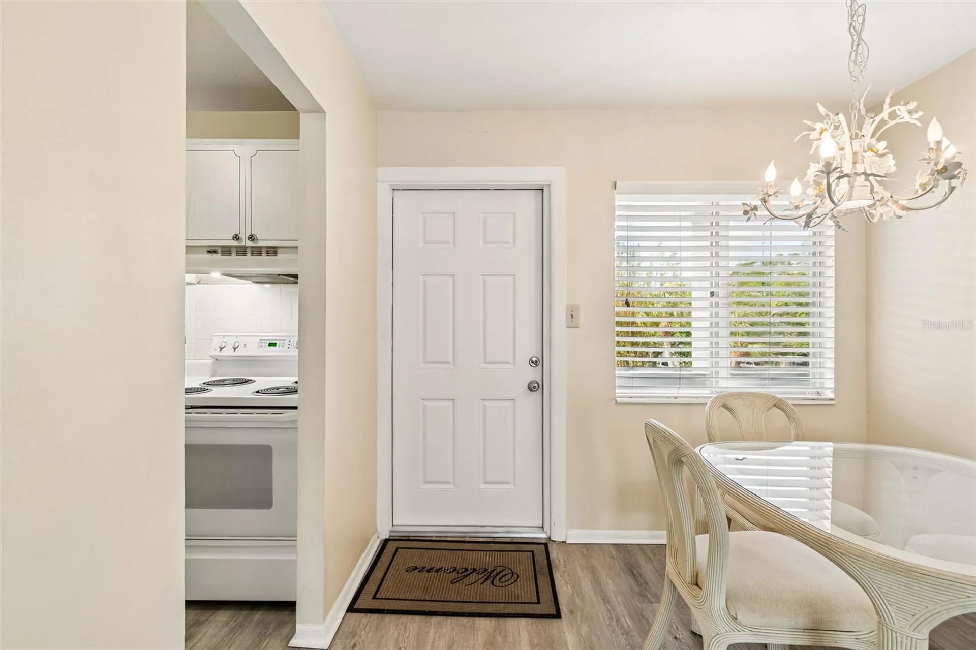 1837 Flamingo Boulevard Bradenton FL 34207