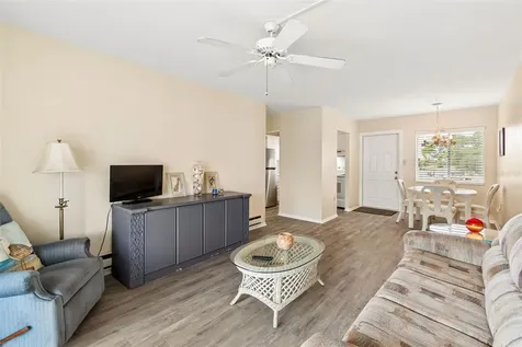 1837 Flamingo Boulevard Bradenton FL 34207