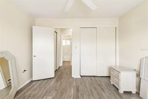 1837 Flamingo Boulevard Bradenton FL 34207